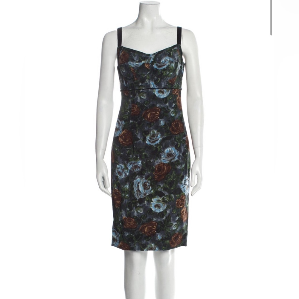 Gorgeous Dolce & Gabbana Dress in Excellent conditions. Size 42 (US 6)